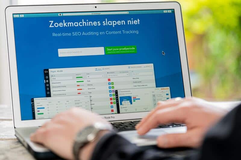 7 seo tips voor webshops met deze seo tips scoort je webshop hoger in google en haal je er meer omzet uit.