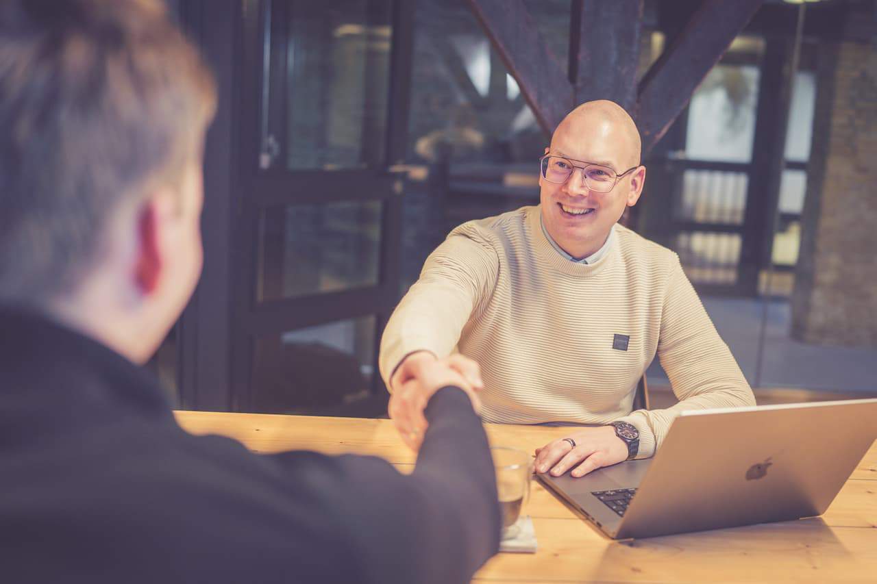 Super SEO '24 Shoot (C) www.guidohibma.nl - Fotograaf-464 (1) Salesfeed logo